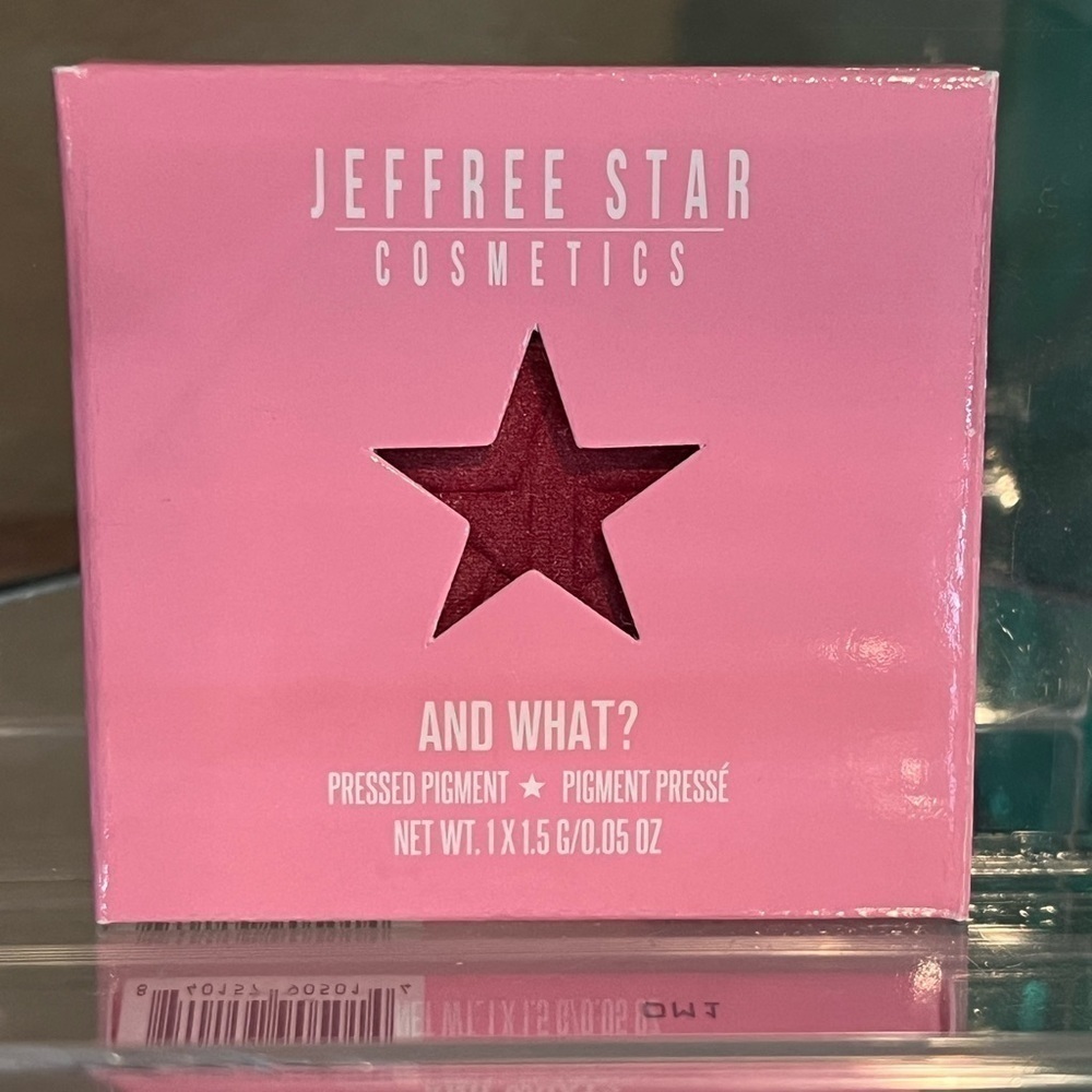 Jeffree Star Eyeshadow, single color, color is called And What?, new!